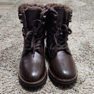 Women's Brown Fur-lined boots, 7.5
